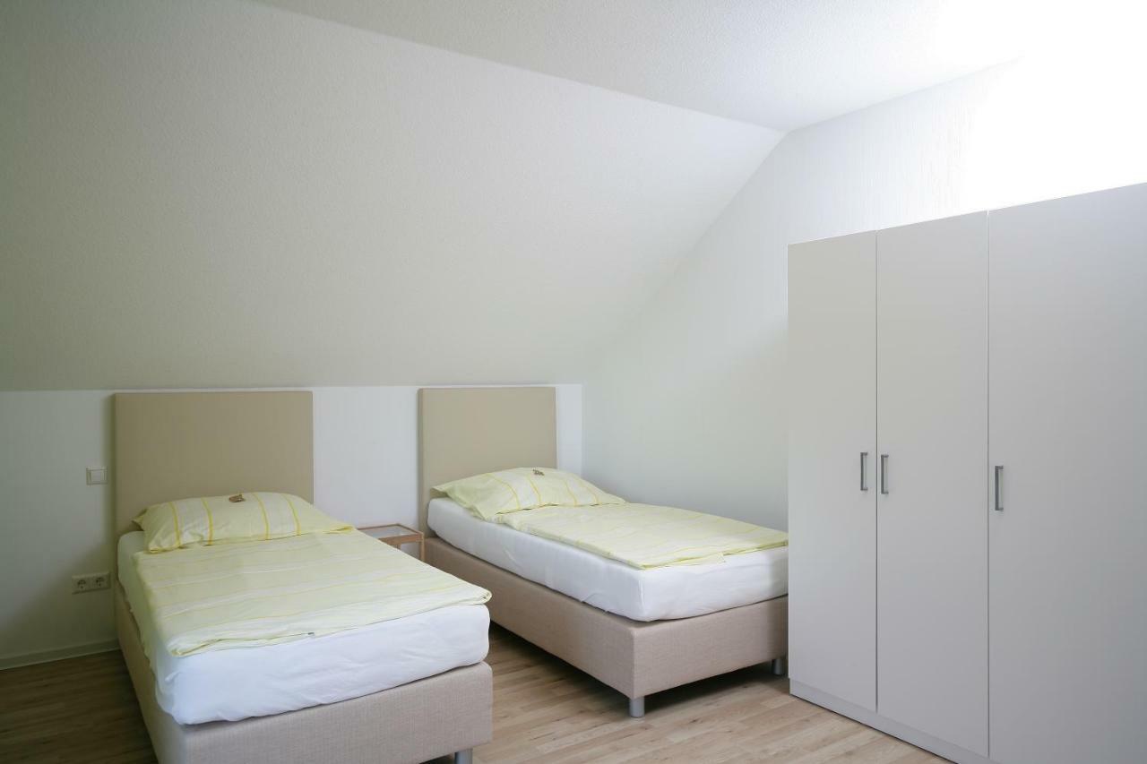 Hotel am Baronenwald Göppingen Buitenkant foto